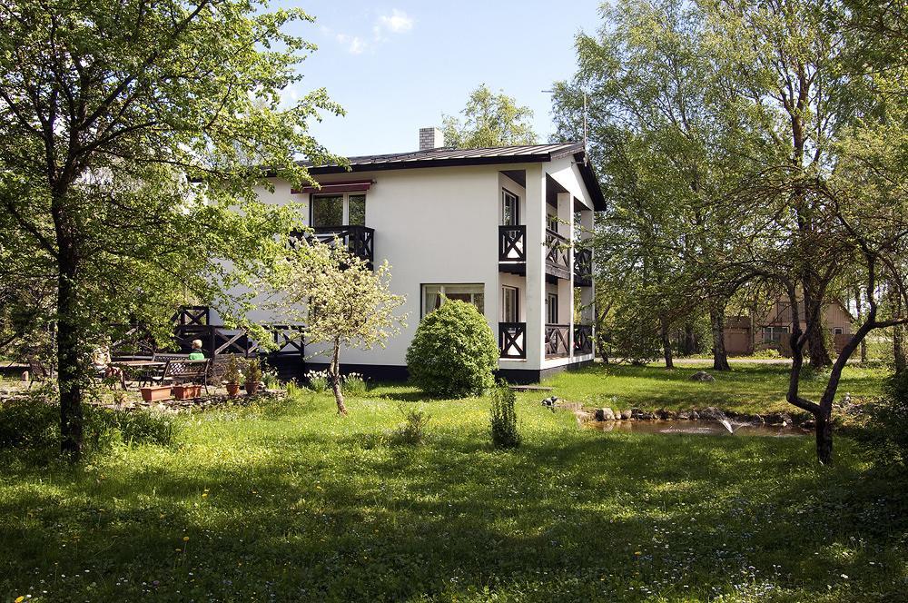 Tuule Villa Kuressaare Buitenkant foto